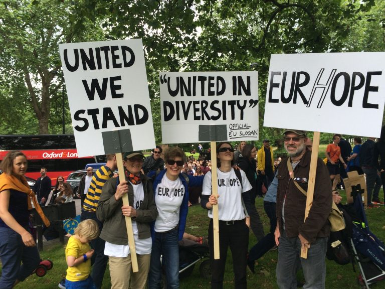 “March for Europe” brings tens of thousands onto streets of London